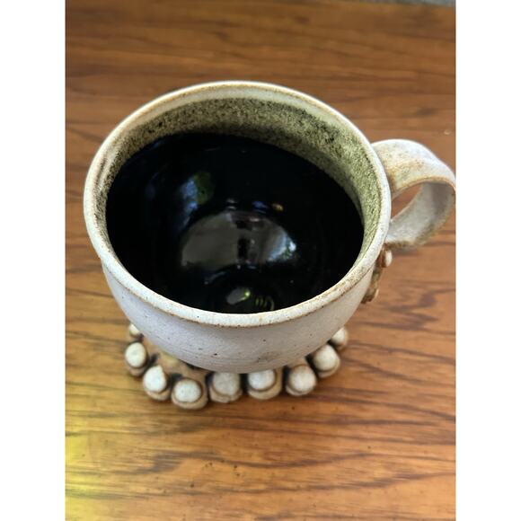 Vintage Handmade Signed Studio Art Pottery Anthropomorphic Feet Toe Mug - Picture 2 of 7